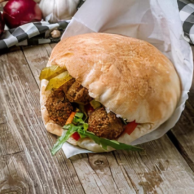 Falafel Pita.