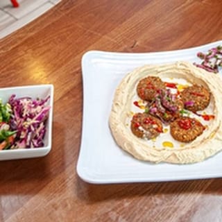 Hummus & Falafel (4) Plate